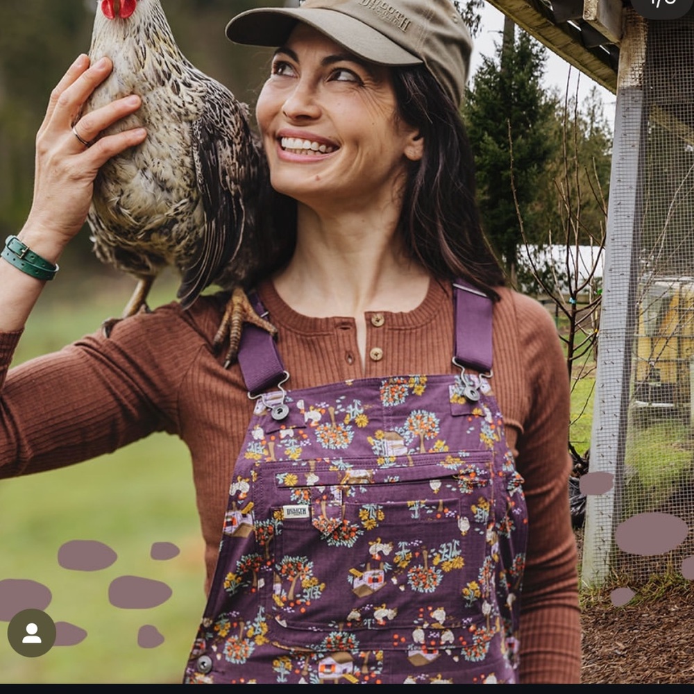 ISO: Duluth Organic chicken overalls - Picture 4 of 4